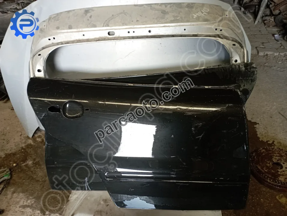 Fiat Bravo sağ arka kapı sacı.7769307