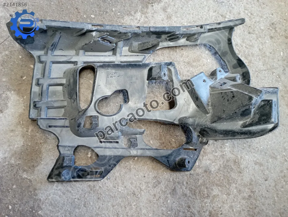 Volvo S60.14-18 Sağ ön far braketi