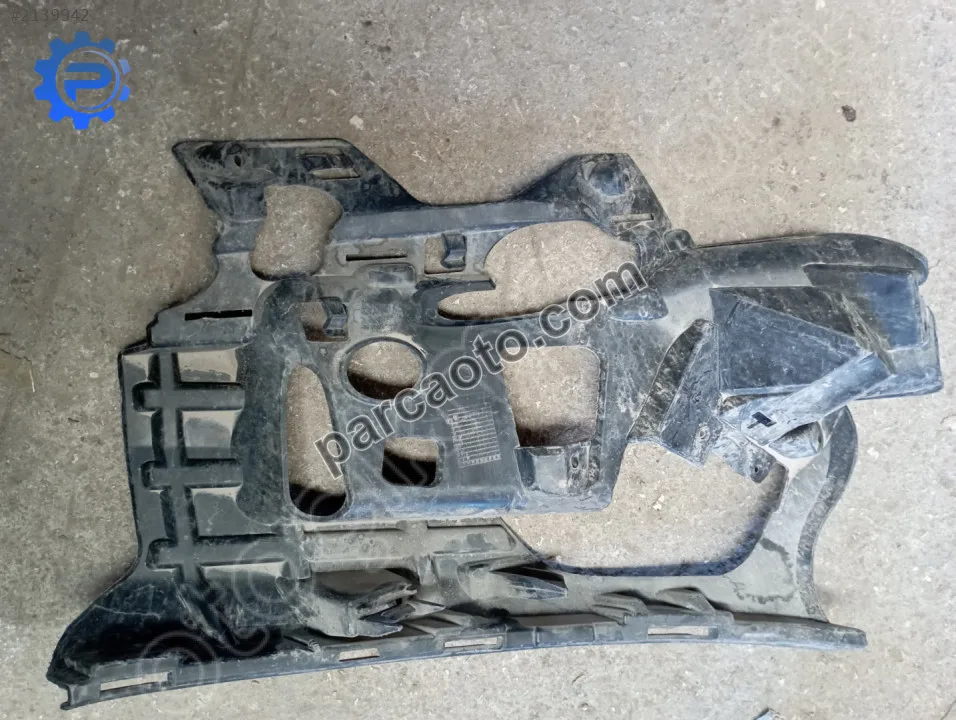 Volvo S60 13-18.Sol far braketi