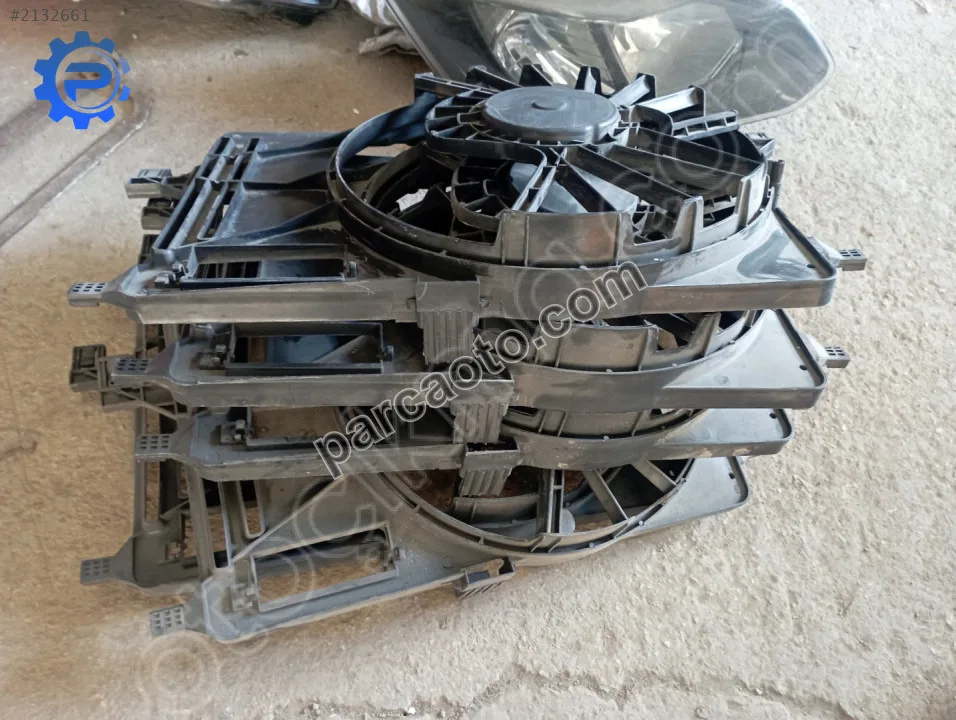 Ford focus 3..2011-2017.Fan davlumbazı