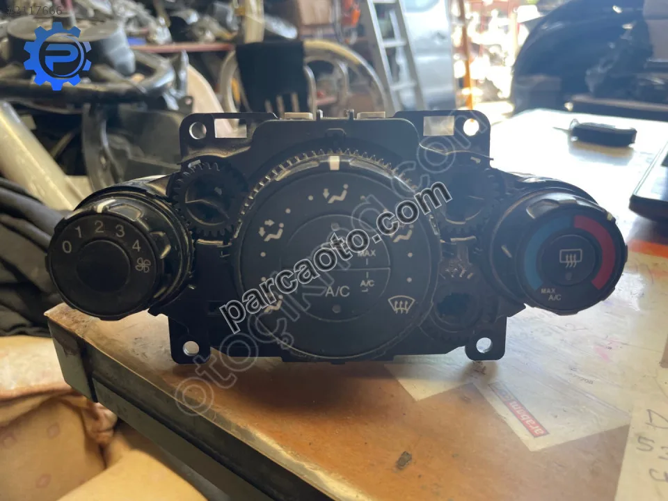 Ford fiesta klima kontrol paneli 09.14