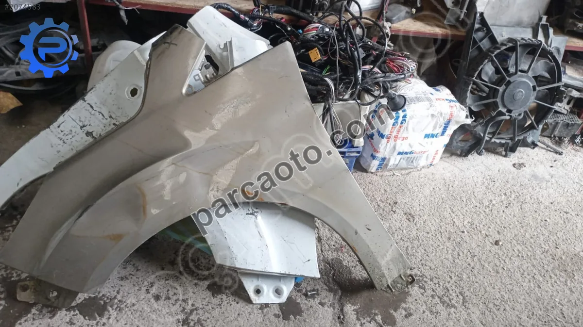 Ford c max sol ön çamurluk