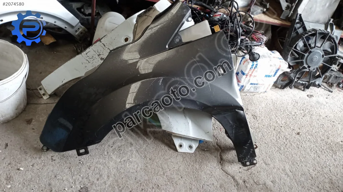 Ford tourneo connect sol ön çamurluk 2013-2018