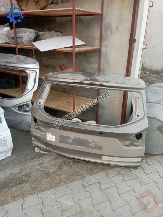 Ford Kuga arka bagaj tüm renkler