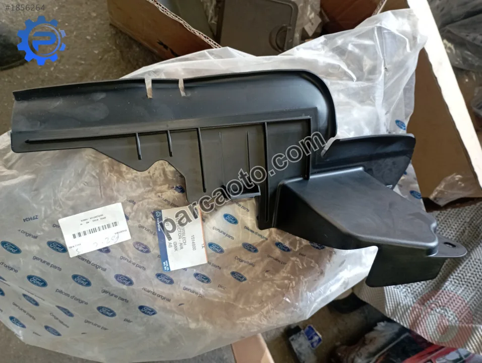 Ford kuga radyötör deflektörü sol.8v418311ab