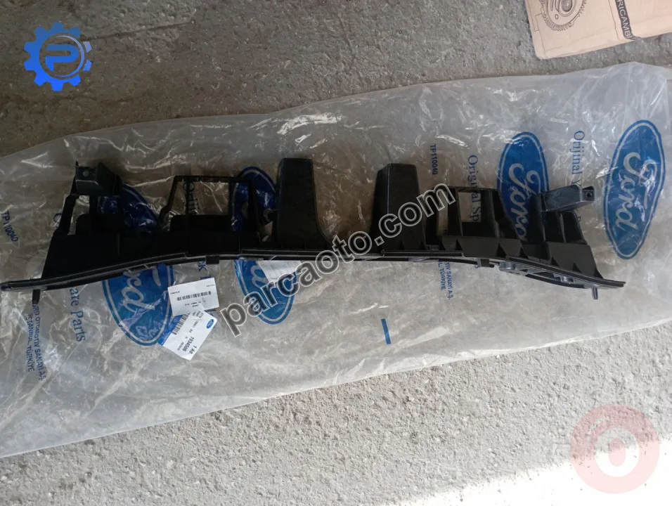 Ford courier arka tampon braketi..et76 17b861