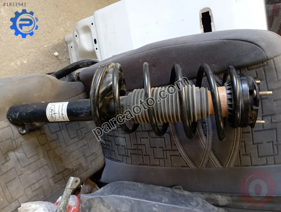 Ford connect ön amortösör dolu..2T14-18057
