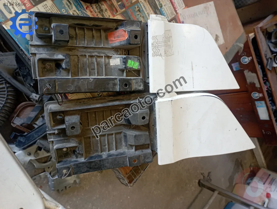 Ford transit v 363.depo kapak ve yuvası..bk31-v27936-ac