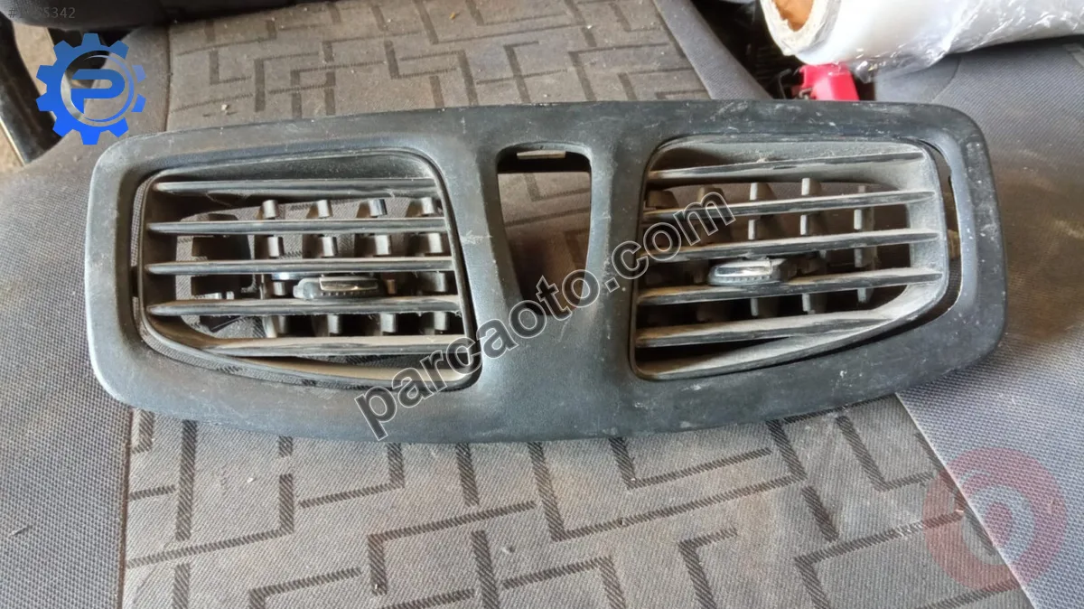 Renault fluence döş orta üfleme ızgaraları