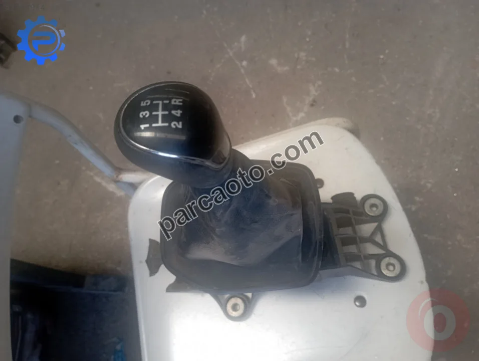 Ford fiesta vites mekanizması..av1r-7c453 baa