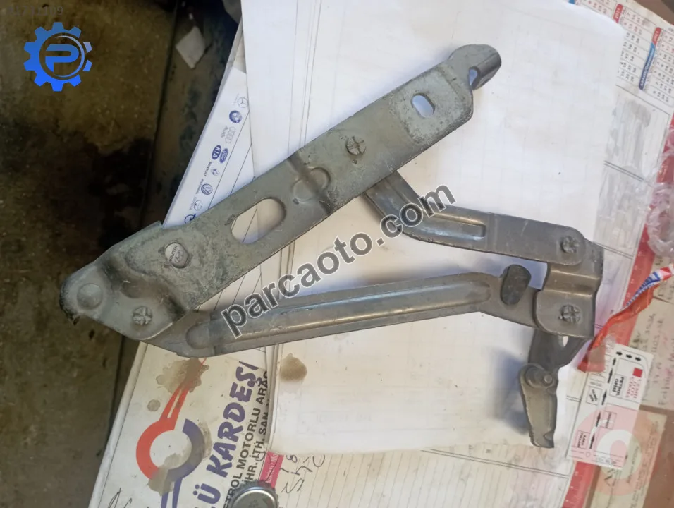 Seat toledo bağaj menteşesi arka sol 6l5827301e