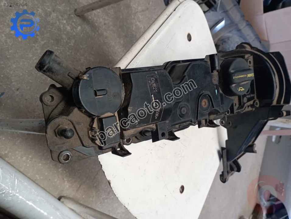 Ford fiesta motor koruma kapağı..m060 42a153