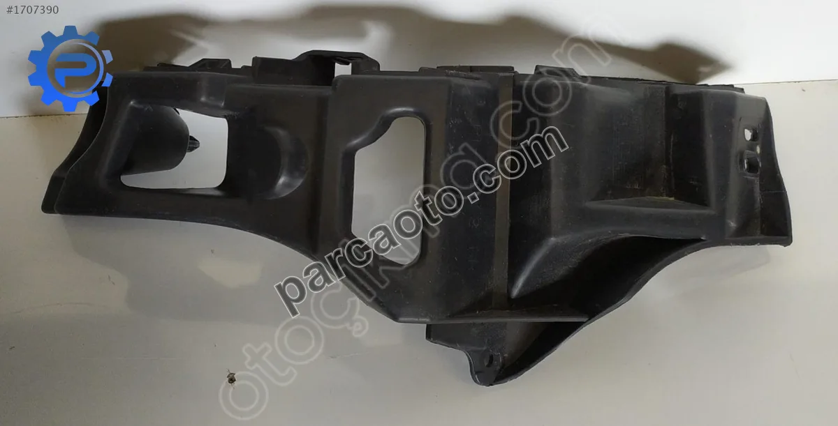 Renault fluence sağ arka tampon braketi