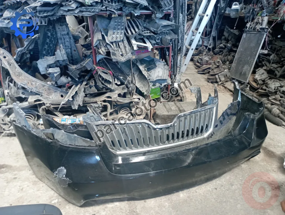 Bmw 3.20 arka tampıon