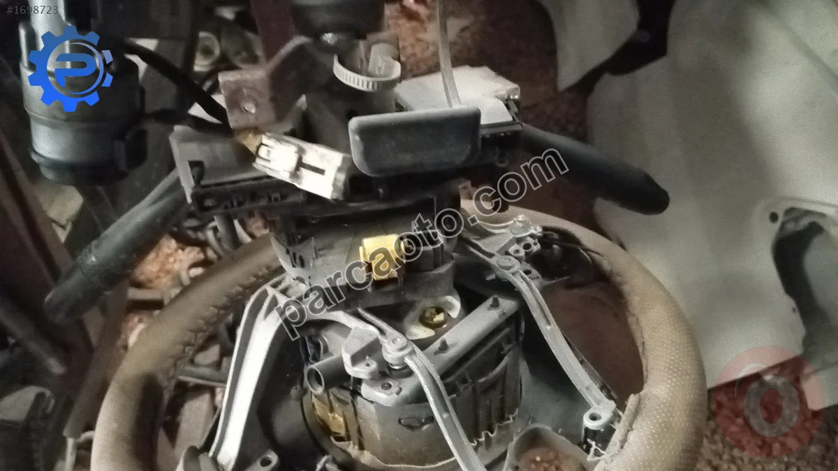 Ford focus 2 iç kapı tutacağı