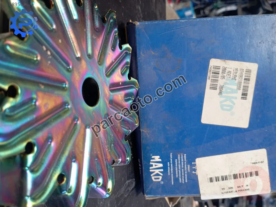 Ford focus şarz dinamo pervanesi..074 987 100000