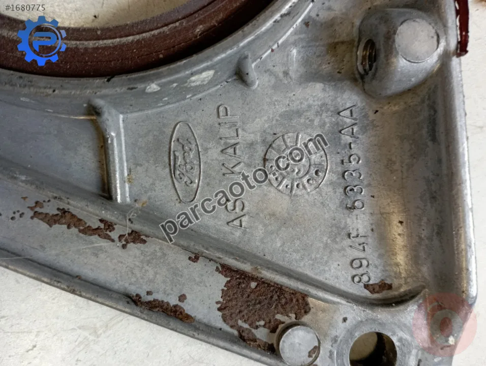 Ford transit krank keçe kapağı
