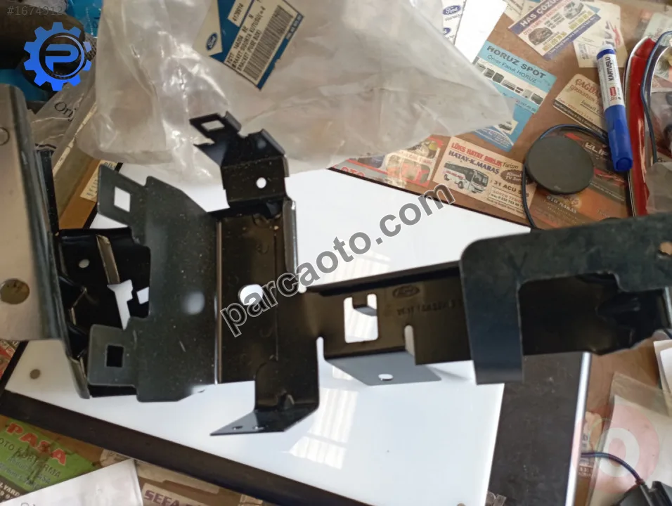 Ford transit v 184.sigorta kutu braketi.yc15 14a254 be