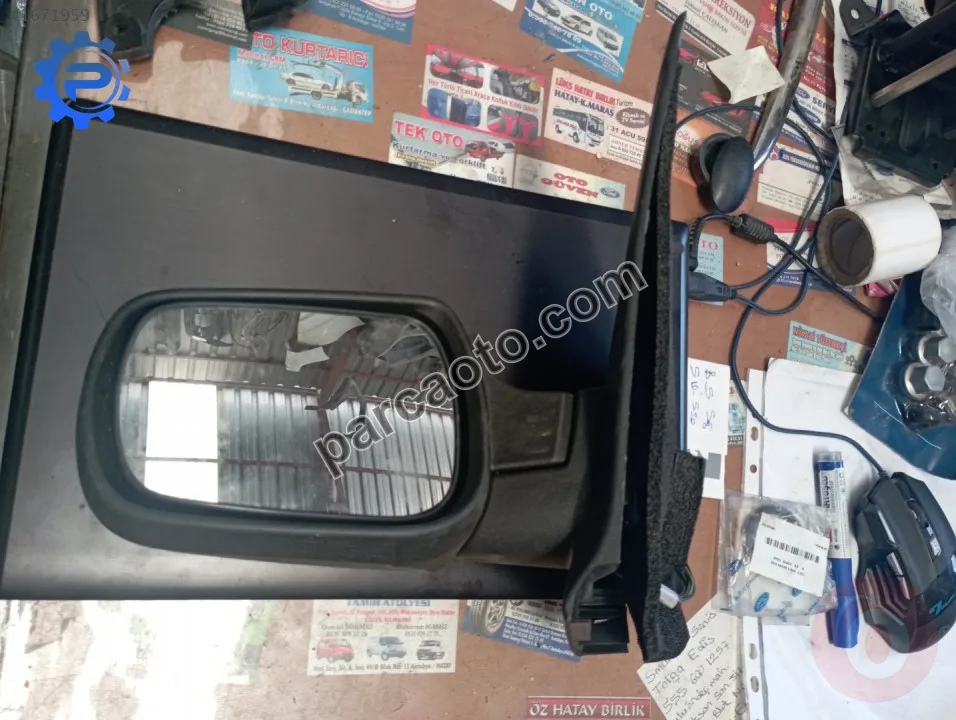 Ford fiesta 2008-2002 .dış dikiz ayna sol..2128.36.271
