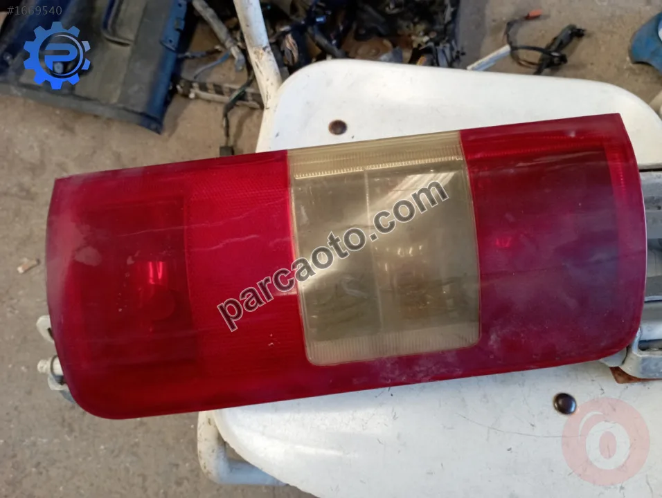 Ford connect arka sağ stop.2t14 13n412 ab