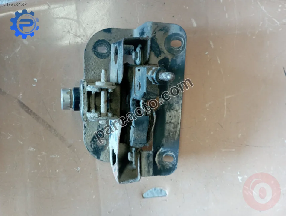 Ford connect kaput kilidi..8t1a16700 aa