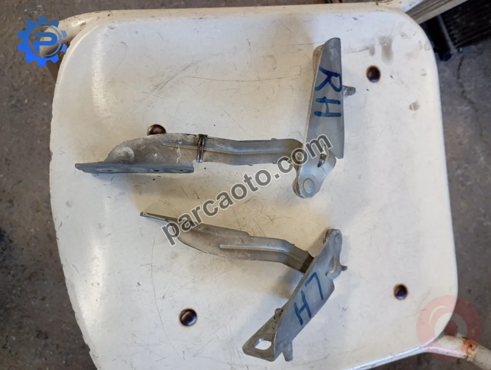 Ford connect ön kaput menteşesi..2t14-16800