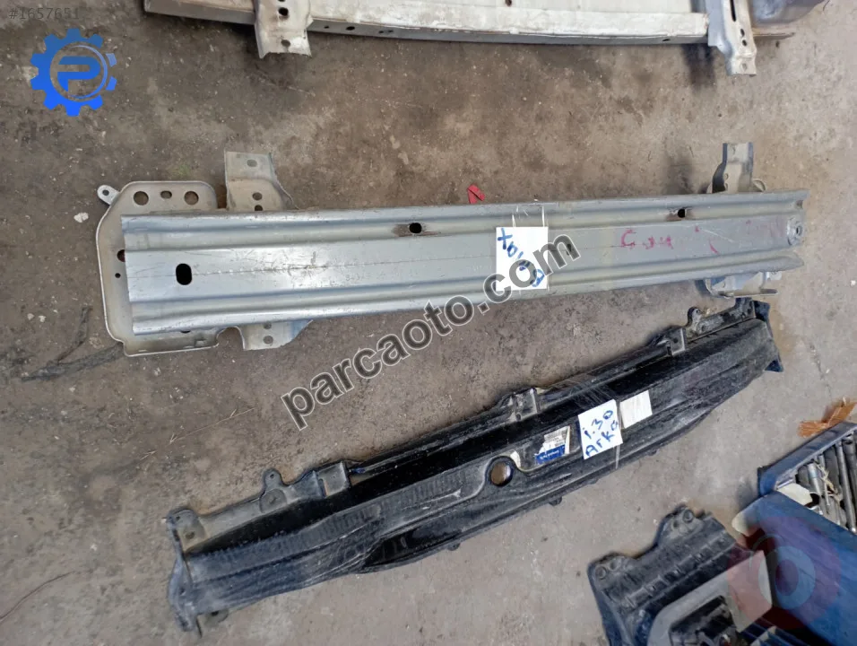 Ford b max 2012-2017.ön tampon demiri.8434320 00004