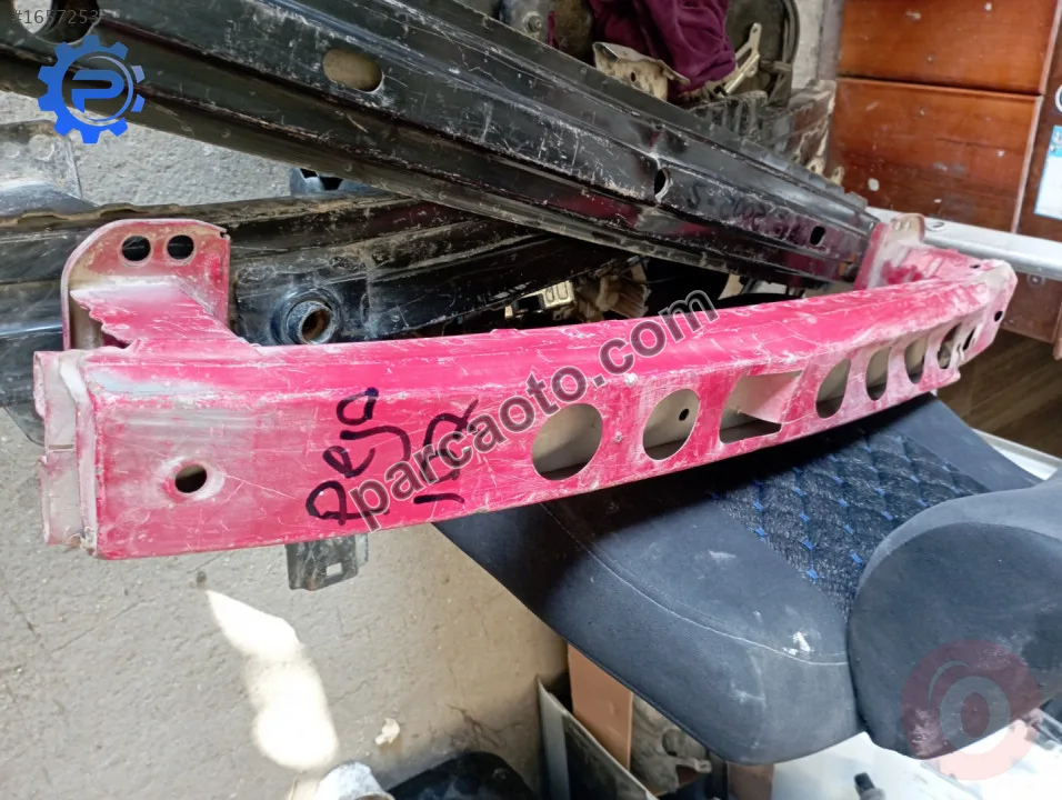 Peugeot 107.2006-2010.ön tampon demiri...1537-2030