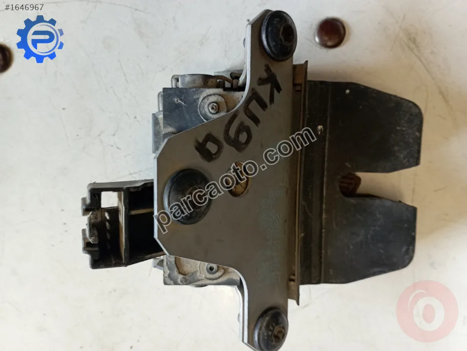 Ford kuga arka bağaj kilidi..bm51-r442r66er