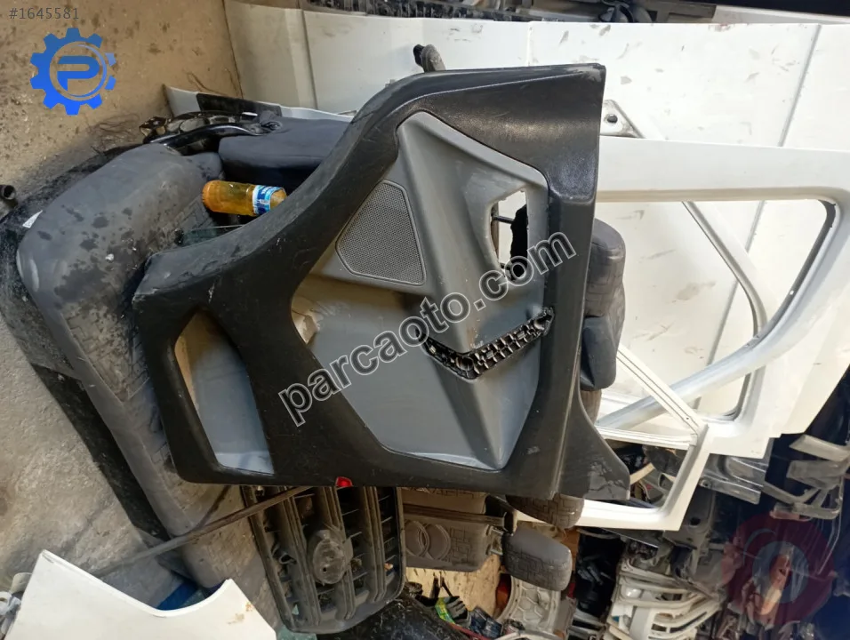 Ford transit custom sağ ön kapı döşemesi..bk21-v23942-01