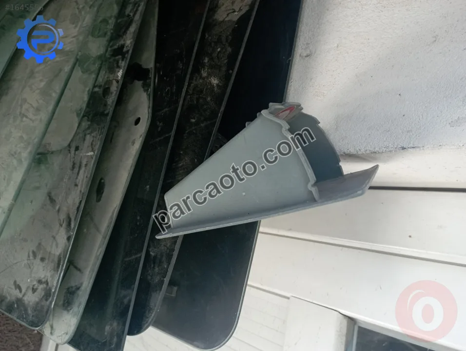 FORD TRANSİT GÖĞÜS EŞYA KUTUSU..6C11-V043K78 FORD TRANSİT GÖĞÜS EŞYA KUTUSU..6C11-V043K78