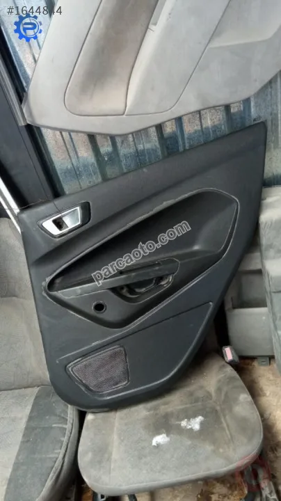 Ford fiesta sağ arka kapı döşemesi.2009-2016.8a61-a27406-a