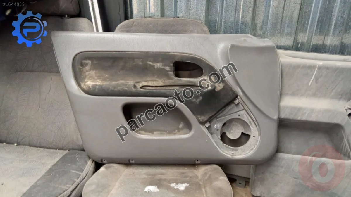 Renault clio sol ön kapı döşemesi.2008-2013.8200751979