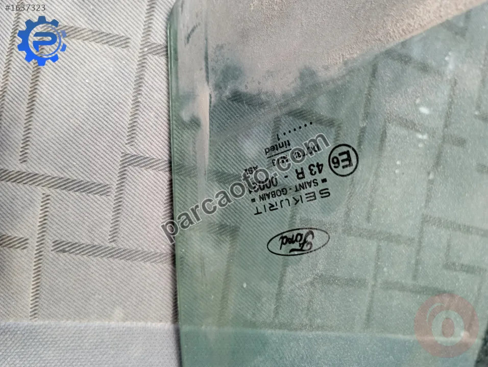 Ford mondeo sol ön kapı camı..43r-00021