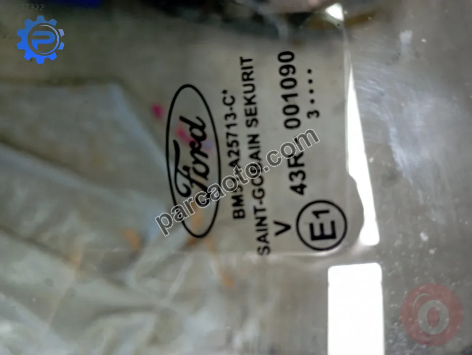 Ford focus 3.sol arka kapı camı..43r-001090