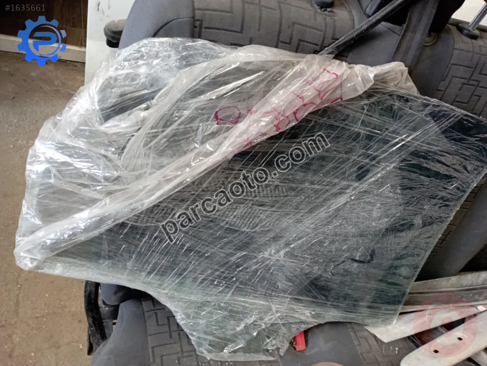 Fiat linea sağ sol ön kapı camı.dot766m320as2