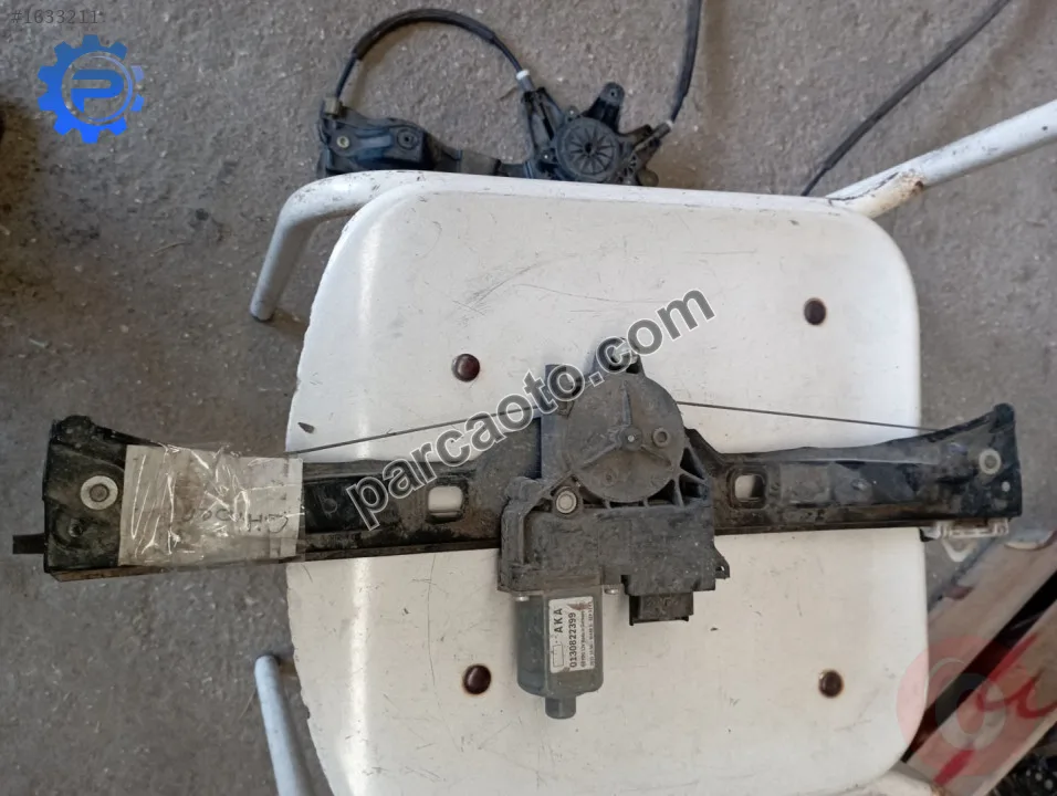 Peugeot Bipper Cam Krikosu - Hatay Antakya