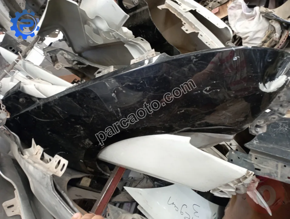 Opel astra j sol ön çamurluk