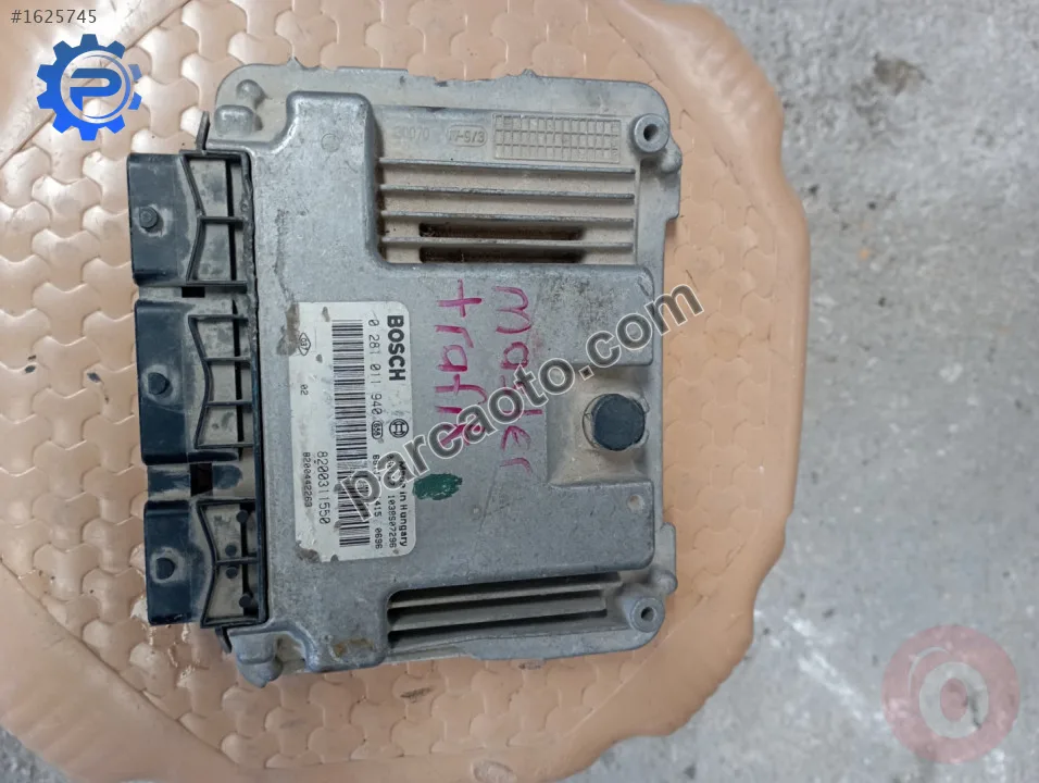 Renault master trafic motor beyni