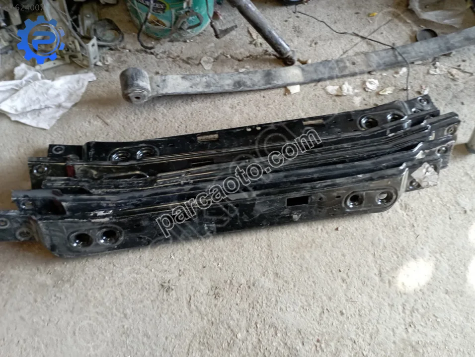 Ford transit radyötör alt sacı..cc11-8a058-ab
