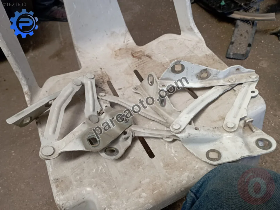 Ford Transit Custom Kaput Menteşesi - Hatay Antakya