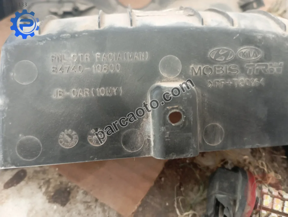 Hyundai era göğüs teyp çerçevesi 84740-1g800
