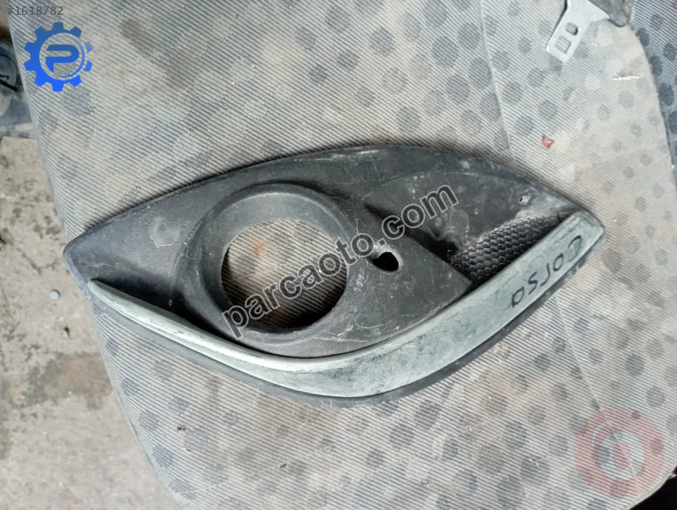 Opel corsa sıs kapakları