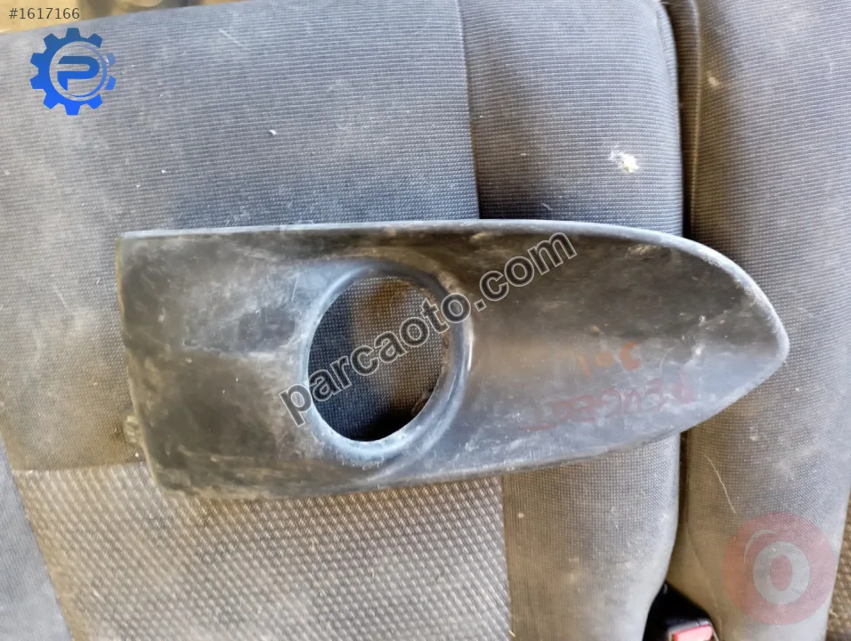 Peugeot 301 Sis Farı Çerçevesi - Hatay Antakya