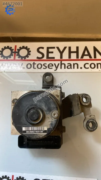 1C0907379L 1J0614117G Volkswagen Bora Golf 4 1.6 bcb ABS beyni