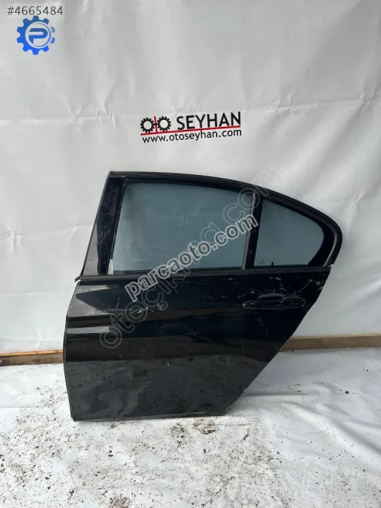 BMW F30 3 Serisi sol arka kapı 19