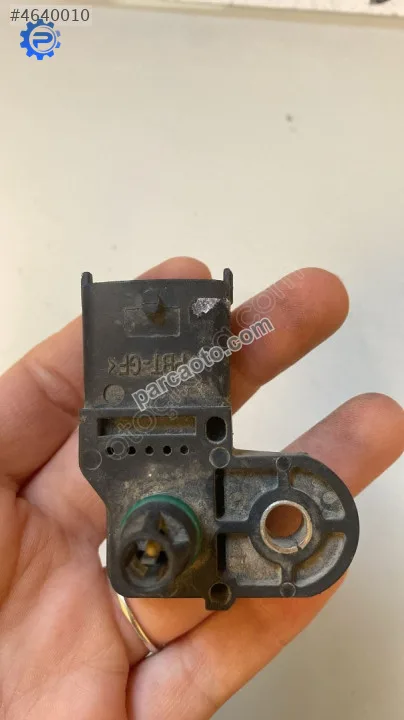 0281002456 Opel Corsa D 1.3 Dizel boah Yakıt Basınç Sensörü