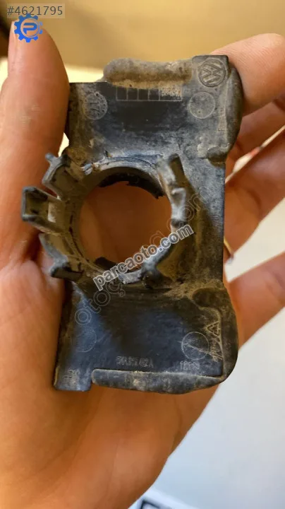 5NA919492A vw tiguan 2017 ön tampon park sensörü tutucu braketi