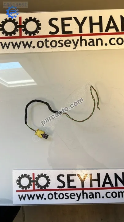 6R0973323 1718648 jetta 2012 arka yan airbag darbe sönsörü soketi