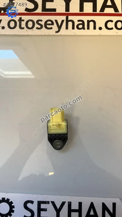 89831-0D090 Toyota Yaris 2013 ön E9 nolu airbag darbe sensörü